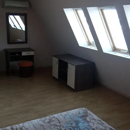 Vigo Panorama Private نيسيبار